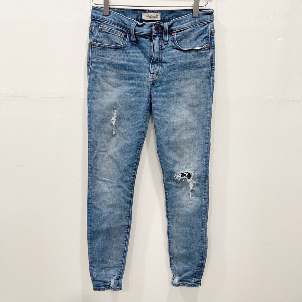 Madewell 9” High Rise Skinny Jeans Destructed Hem Edition Size 27